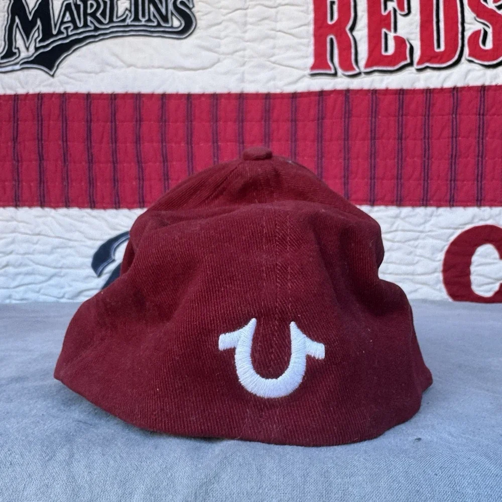Vtg Y2K True Religion‎ Red Hat White Stitched Buddha